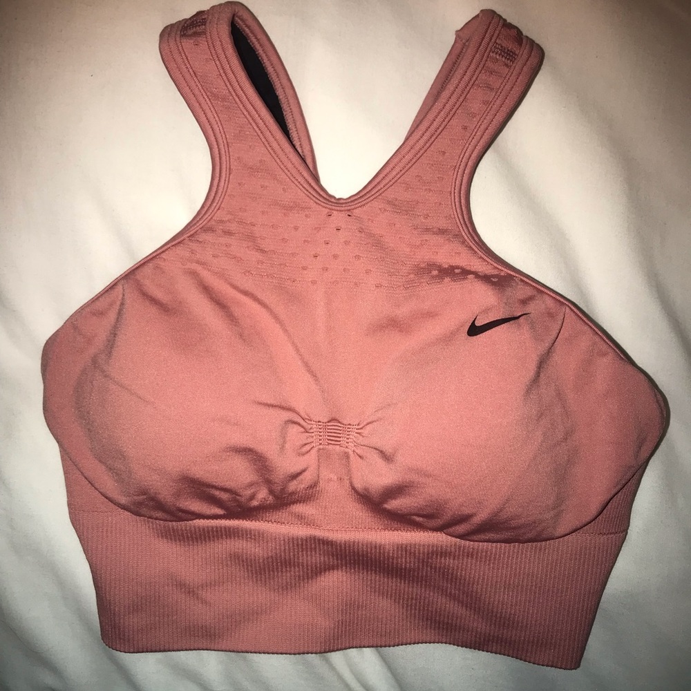 Nike sports bra light pink (peach)